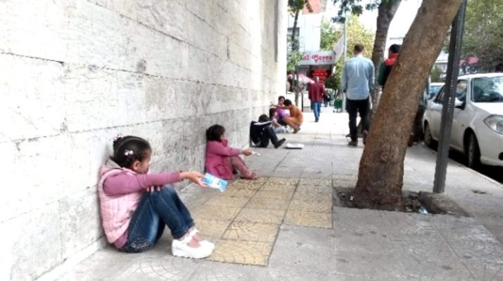 Dilendirilmek İçin Kullanılan Çocuklar